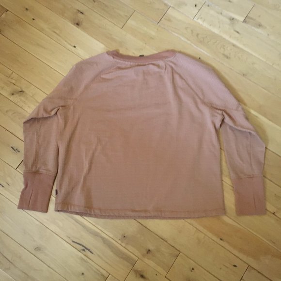 Raglan Sleeve Boxy Terracotta Sweatshirt - Picture 3 of 13